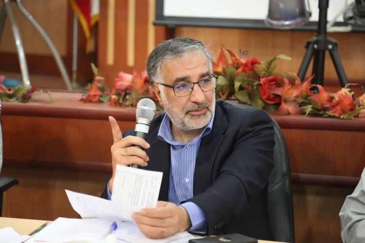 کارگر خارگ 34