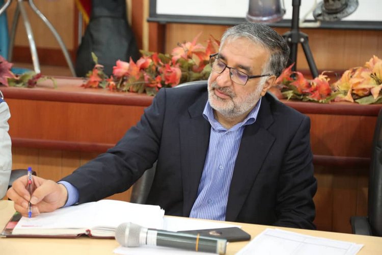 کارگر خارگ 46