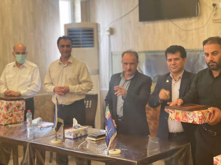 کارگر پارس جنوبی 15