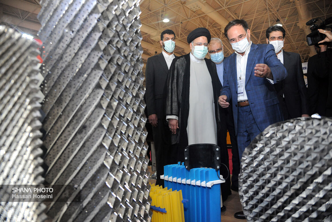 رییس جمهور نمایشگاه 7