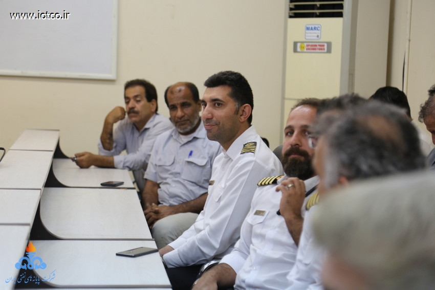 روز دریانوردی 26