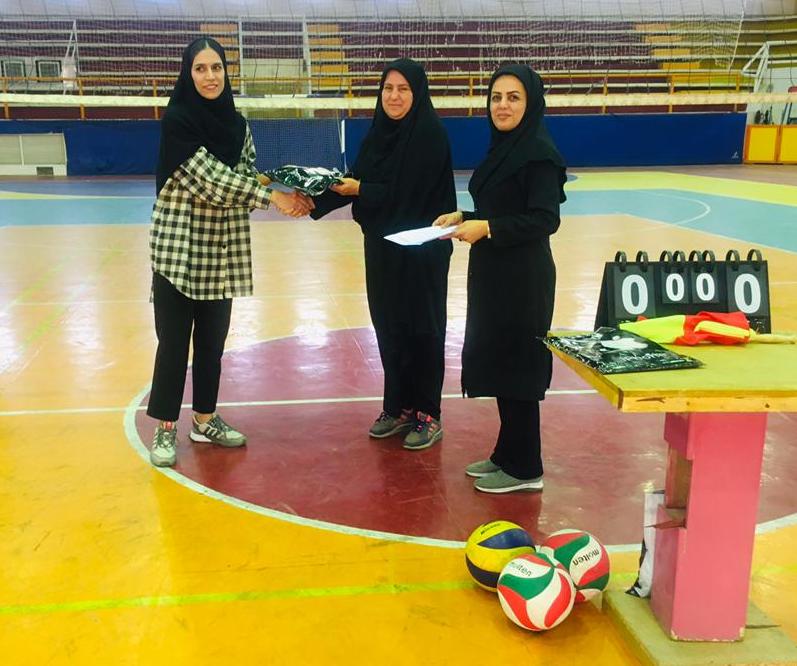 والیبال سه نفره  8