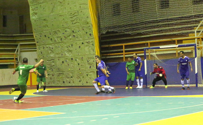 فوتسال  10