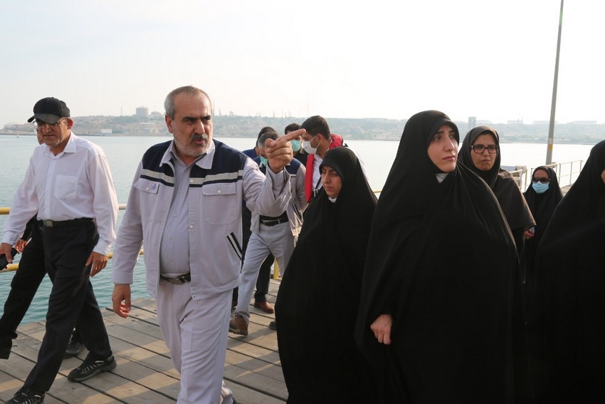 مشاور وزیر در امور بانوان 2