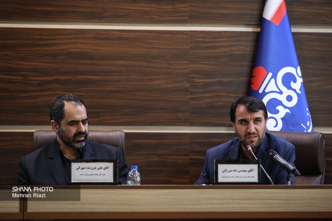 نشست با سخنگوی دولت 14