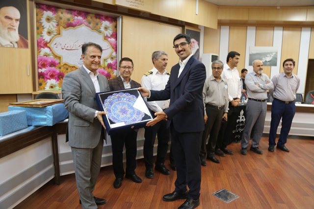 بازنشستگی کورش مقدم 64