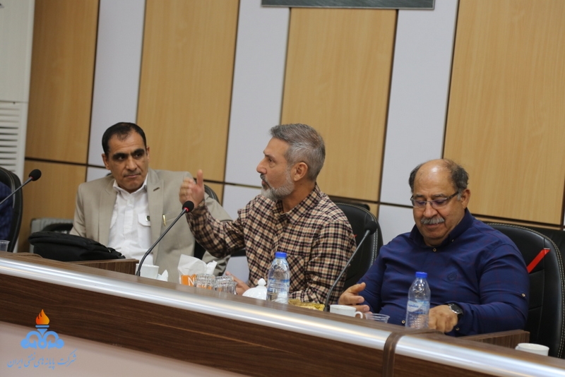 اسماعیل احمدی 17