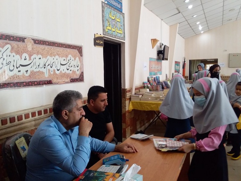 نمایشگاه کتاب 1