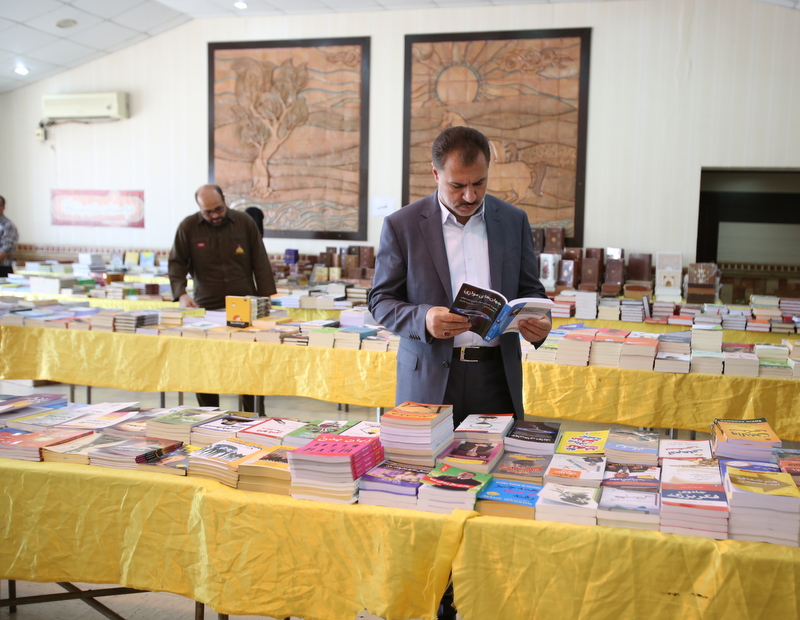 نمایشگاه کتاب 10