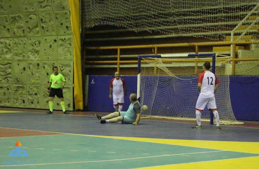 فوتسال 6