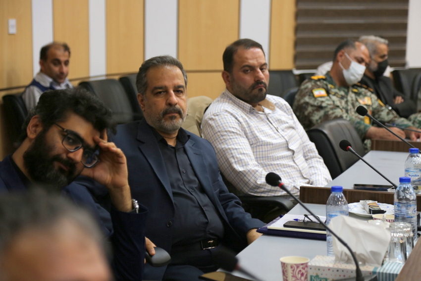 فرمانده ارشد پدافند غیر عامل جزیره خارگ  14