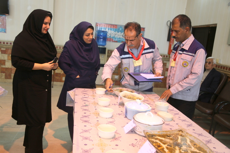 پخت آش محلی 7