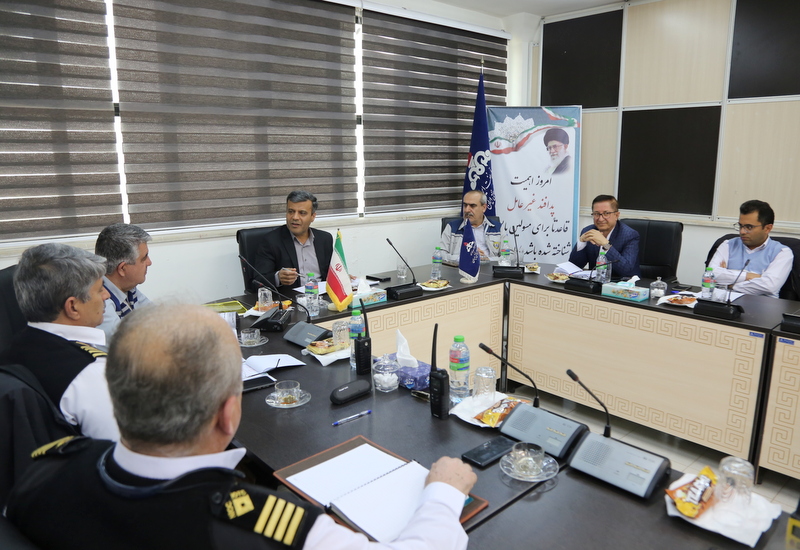 نشست + عملیات  11