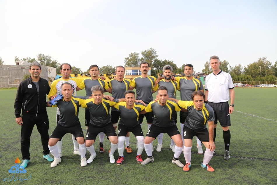 فوتبال کارکنان 12