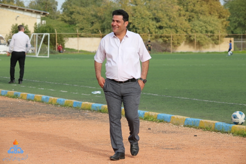 فوتبال کارکنان 35