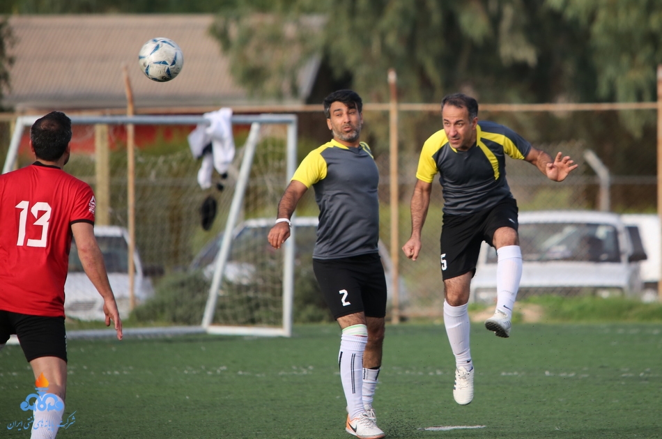 فوتبال کارکنان 39