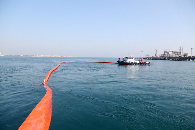 مانور آلودگی دریا 14