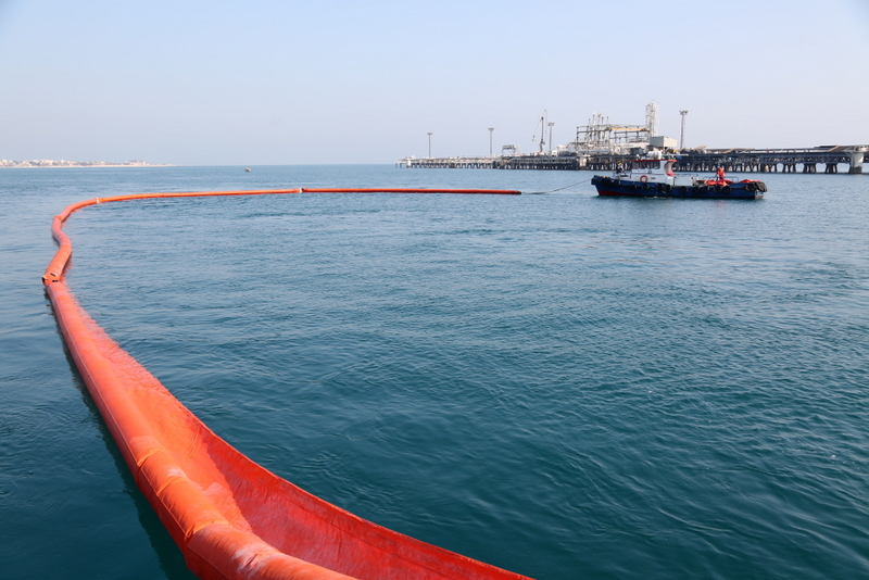 مانور آلودگی دریا 17