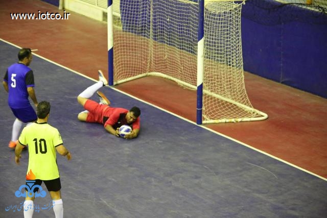 فوتسال 16