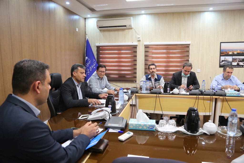 عملیات دریایی + غریبی 4