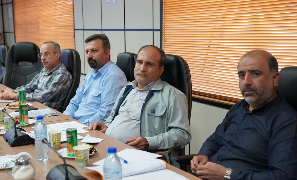 منابع انسانی + غریبی  8