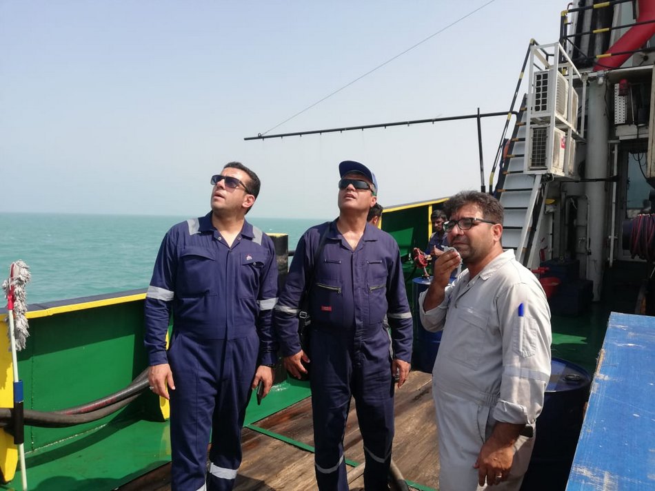 غریبی+ خط لوله 5