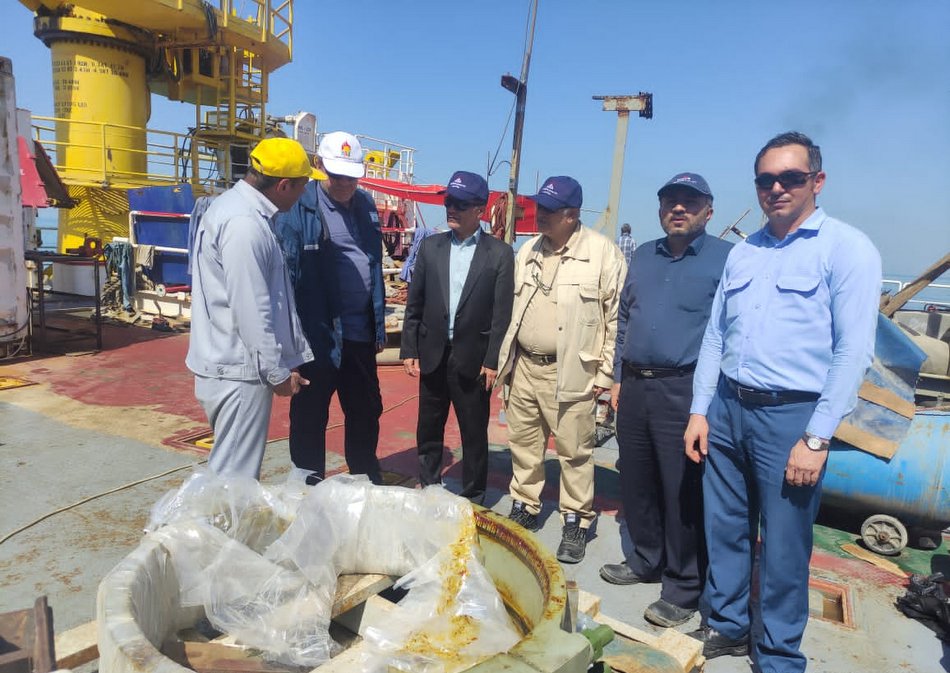 غریبی+ خط لوله 6