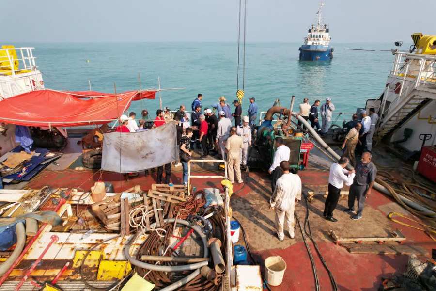 تعمیرات خط لوله 4