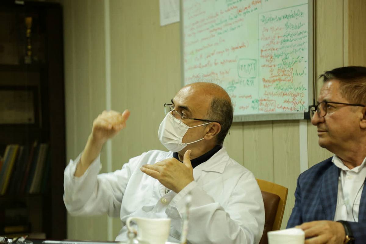 نشست + غریبی 4