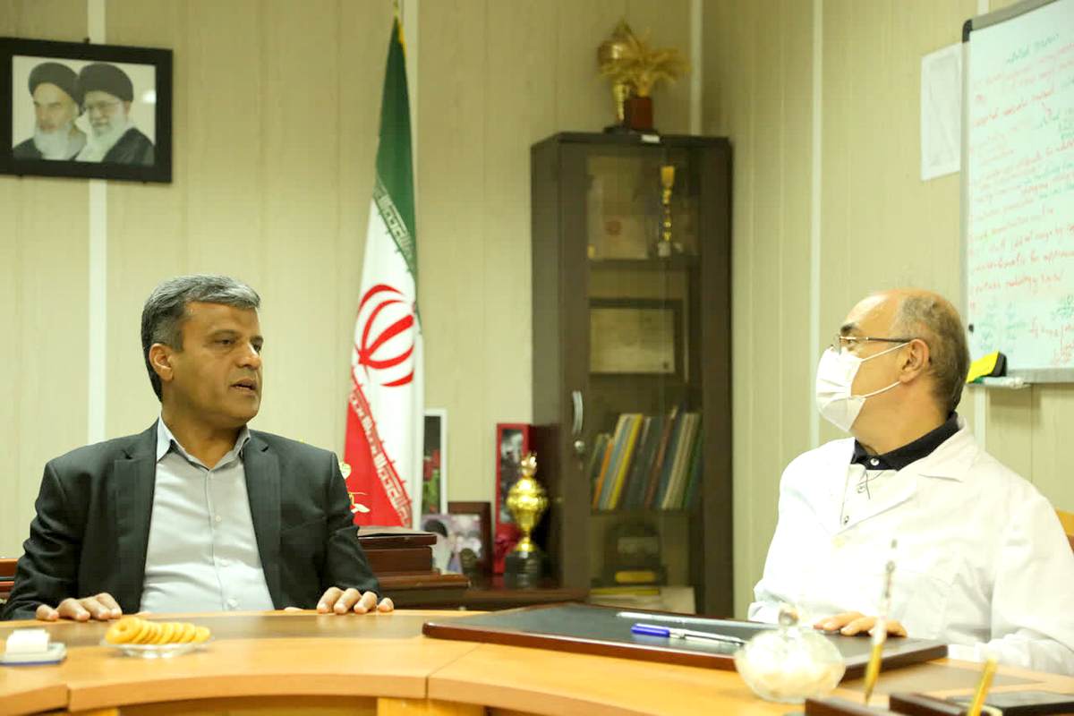 نشست + غریبی 8