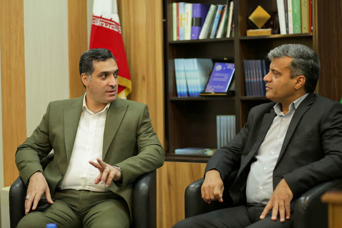 نشست + غریبی 20