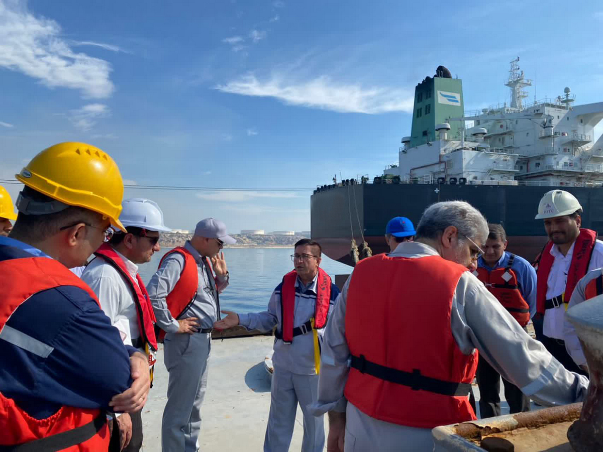 اسکله غربی 8