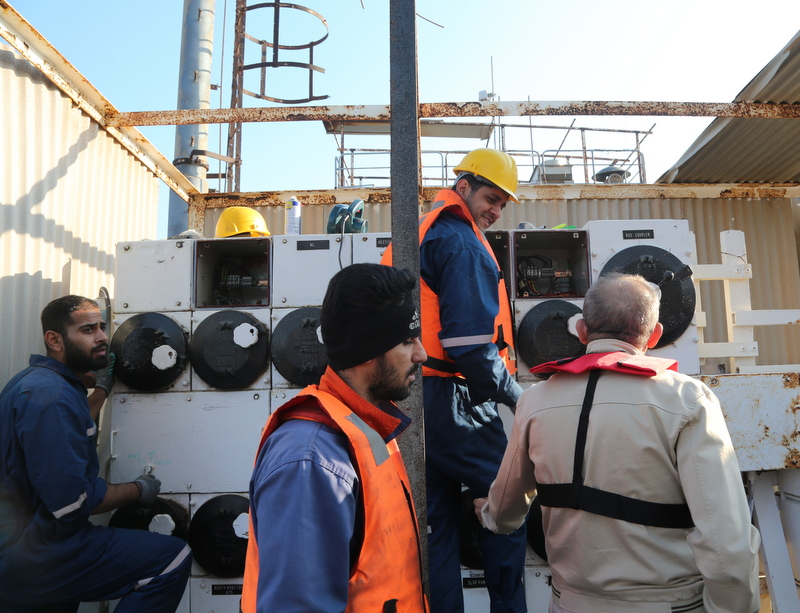 بازدید+ غریبی+ پایانه خارگ 10