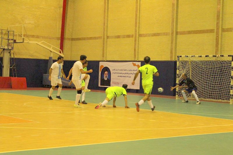 فوتسال+ شرکت ملی نفت ایران + بوشهر 12