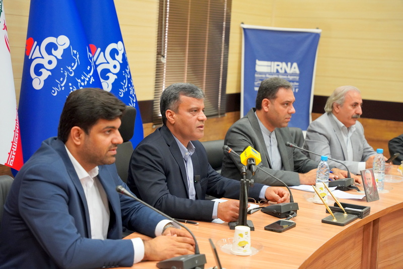 نشست هم اندیشی مدیرعامل + غریبی+ ایرنا 5