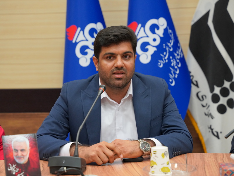 نشست هم اندیشی مدیرعامل + غریبی+ ایرنا 13