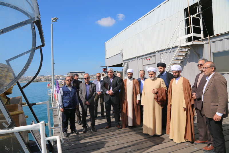 شاهانی+ اقامه نماز + وزارت نفت + خارگ  7