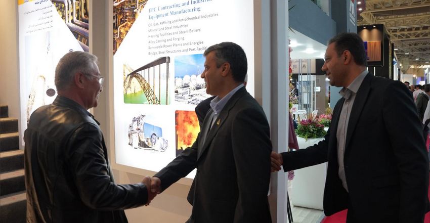 نمایشگاه + روز سوم+ نفت + بیست و هشتم  3