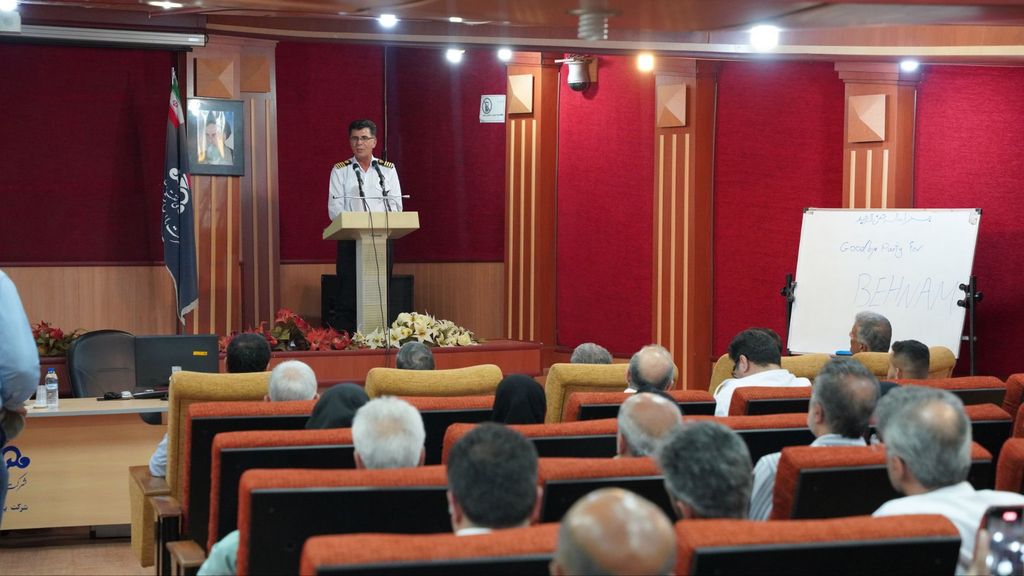 بازنشستگی + محمدپور + عملیات دریایی 16