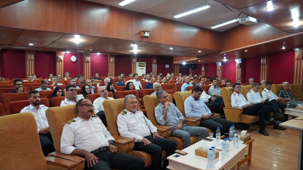 بازنشستگی + محمدپور + عملیات دریایی 19