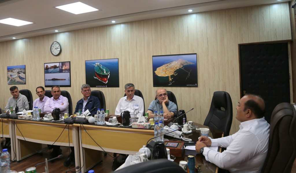 جلسه کمیته پدافند غیر عامل خارگ  9