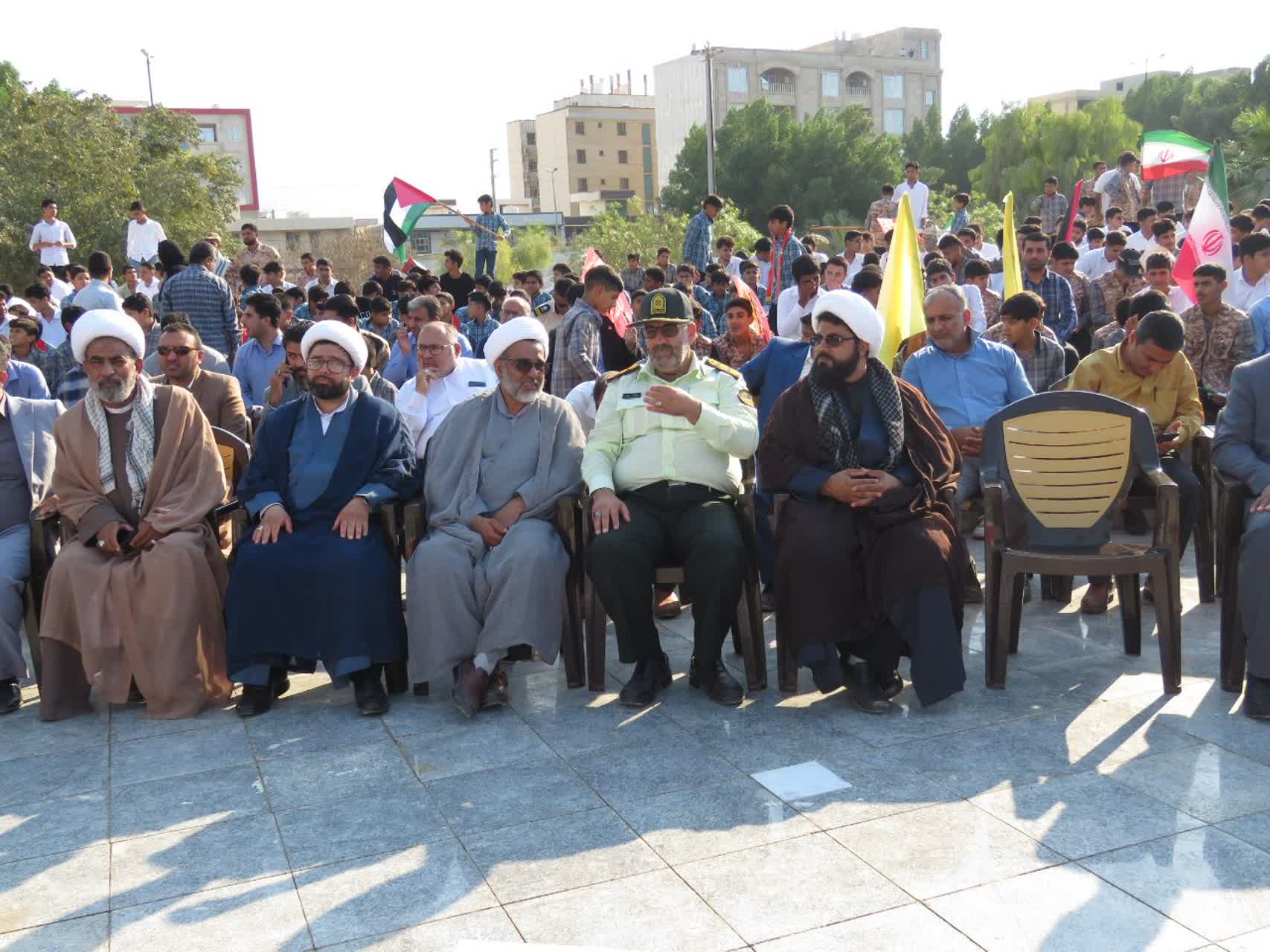 راهپیمایی 13 آبان 3