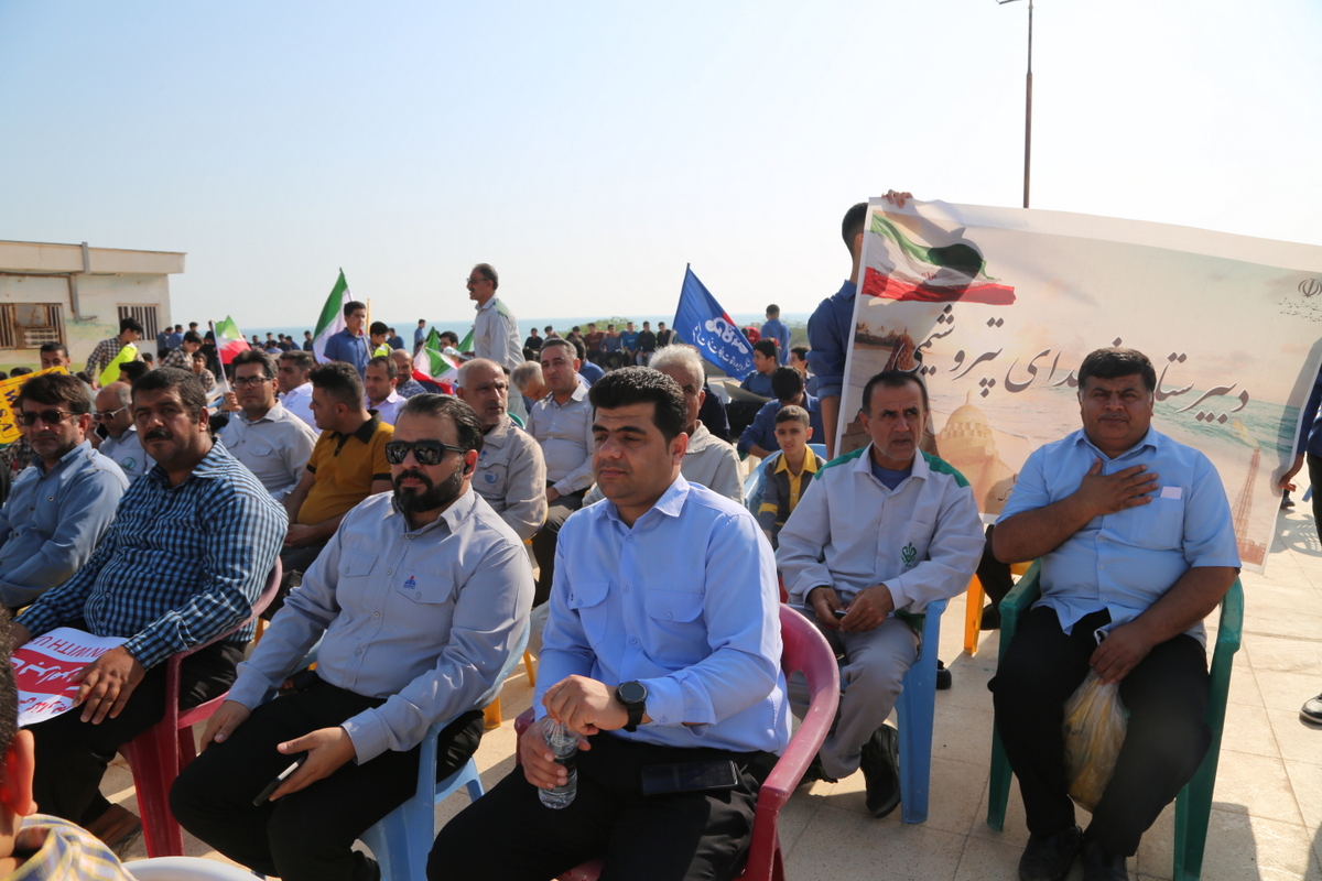 راهپیمایی 13 آبان 29