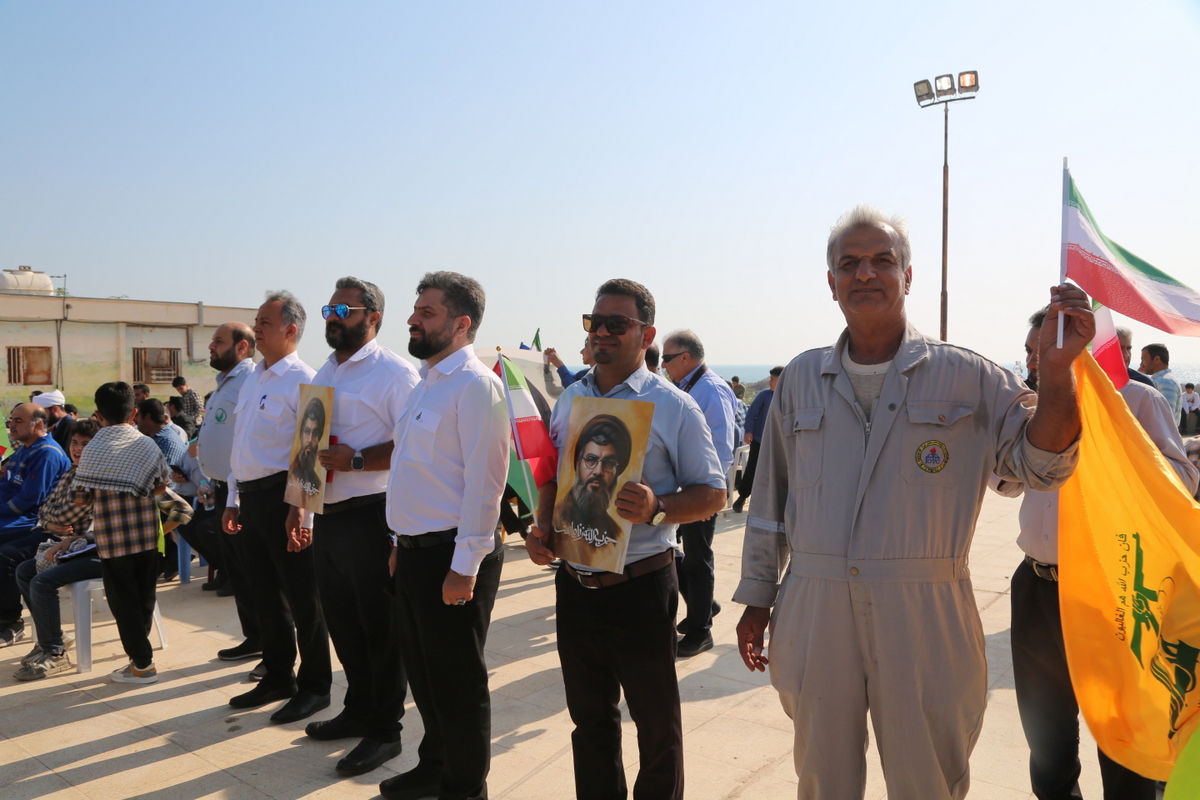 راهپیمایی 13 آبان 30