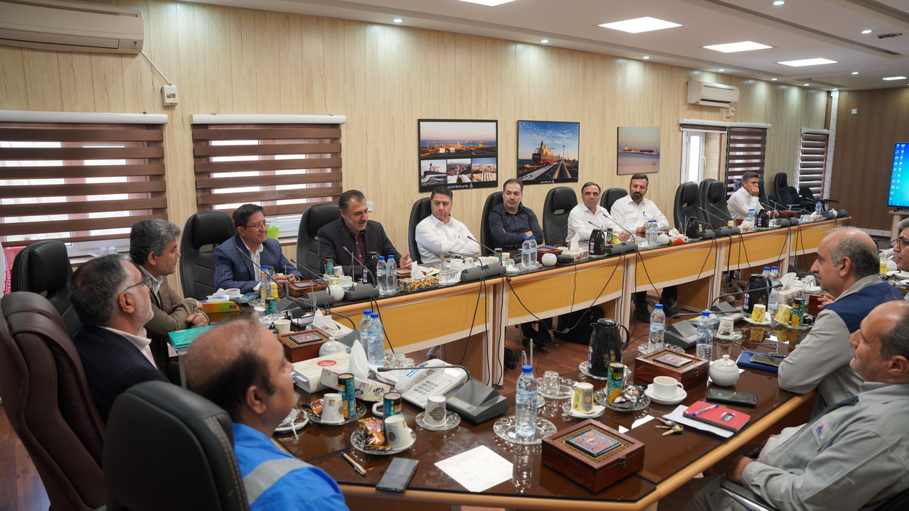 خدمات پشتبیانی+ خارگ+ مدیرعامل + اسدروز 20