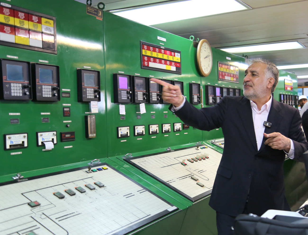 سرلشکر سید یحیی (رحیم) صفوی+ خارگ + اسدروز  18