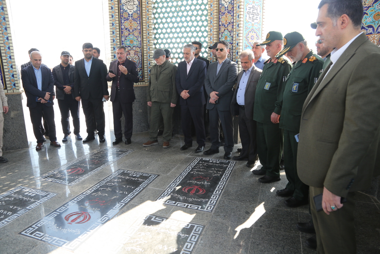 سرلشکر سید یحیی (رحیم) صفوی+ خارگ + اسدروز  68