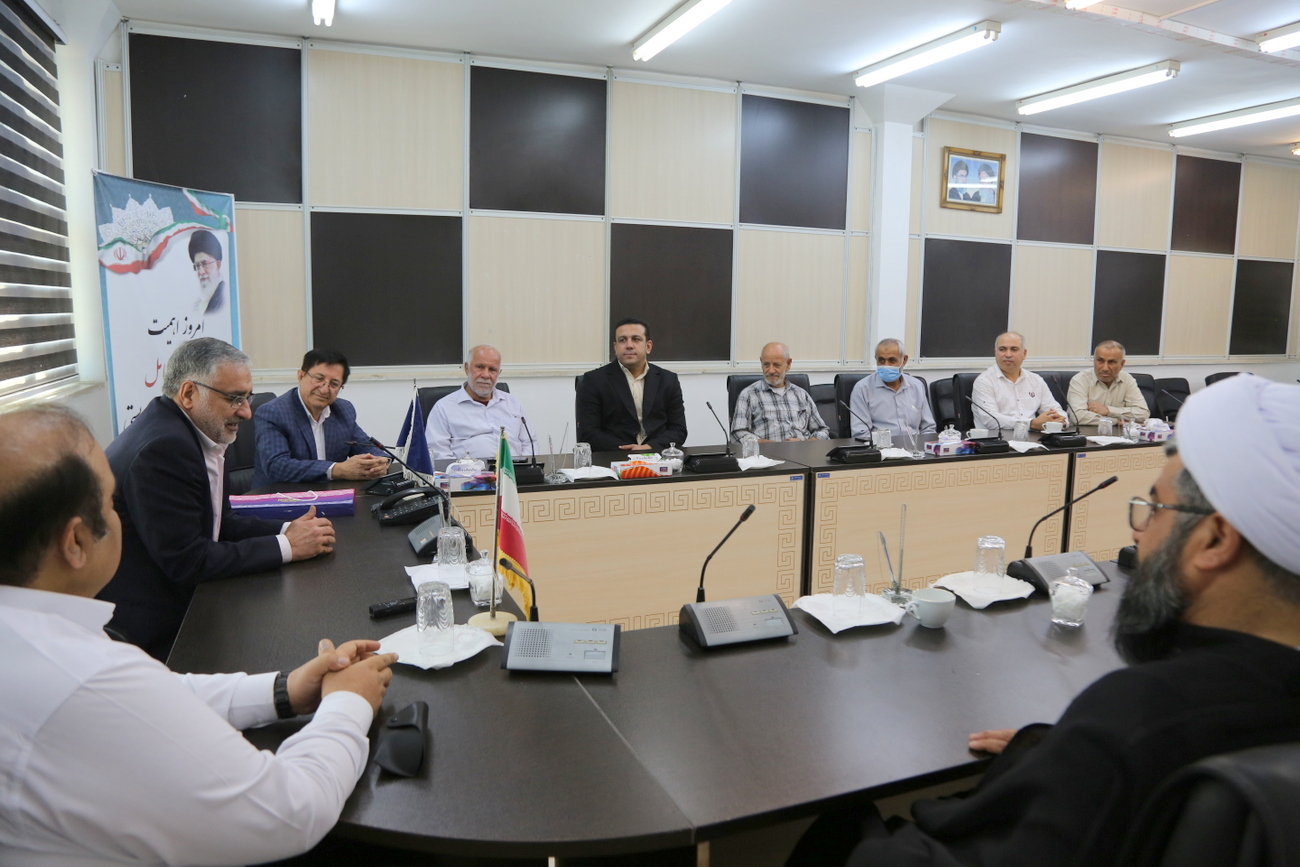 مدیرعامل شرکت پایانه‌های نفتی ایران + معتمدین و پیشکسوتان خارگ + اسدروز 13