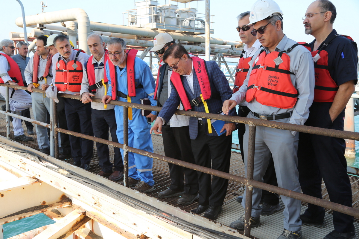 اسکله غربی + مدیرعامل + آذرپاد 4