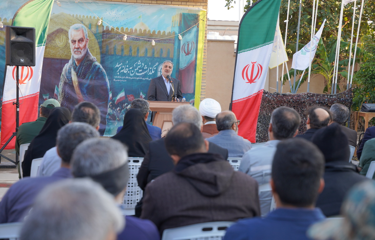 نمایشگاه روایی و تجسمی مقاومت در جزیره خارگ  10